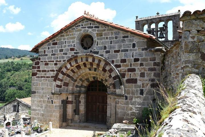 Eglise du hameau de Vabres